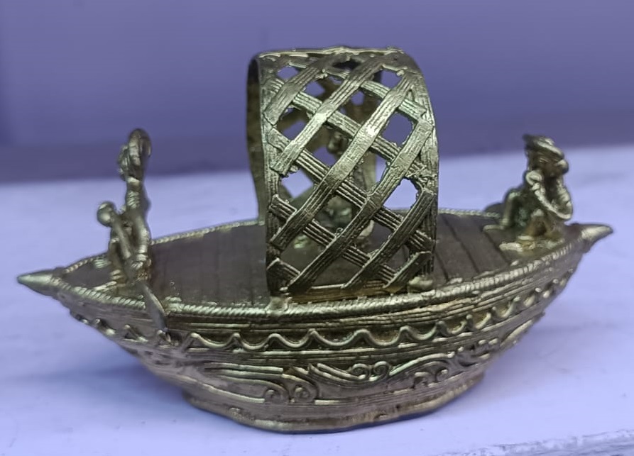 Brass made Boat - Image 4