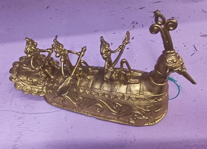 Brass made Boat - Image 3