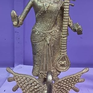 Goddess Saraswati Idol
