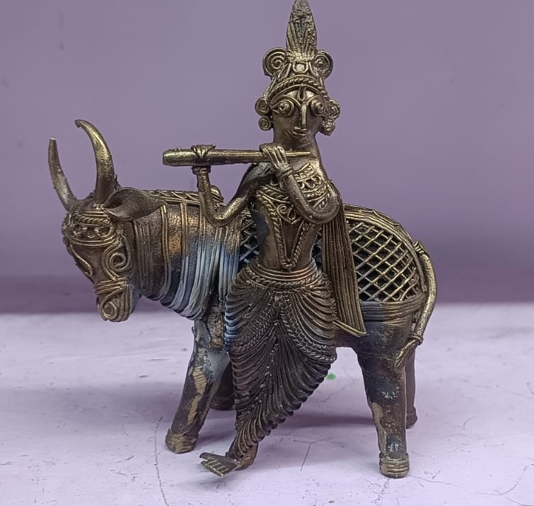 Lord Krishna Idol - Image 4