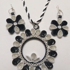 Nacklace-Earring Set- Quilling Paper